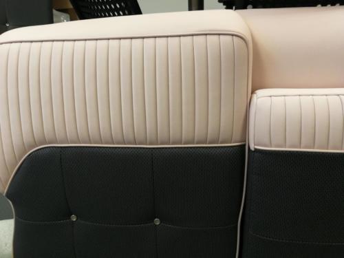 FERDIG 1957 CADILLAC HELE INTERIØR